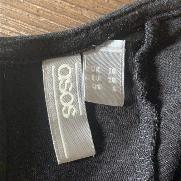 Gorgeous ASOS black backless dress size 6 - Picture 5 of 8